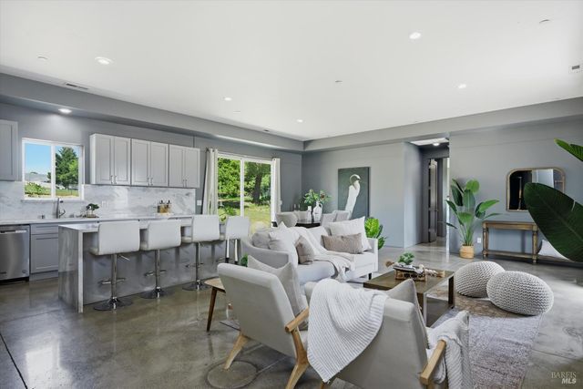 10362 Del Monte Way, Kelseyville, CA 95451