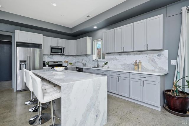 10362 Del Monte Way, Kelseyville, CA 95451
