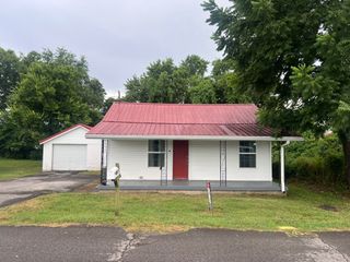 211 W Lyons St, Gallatin, TN 37066