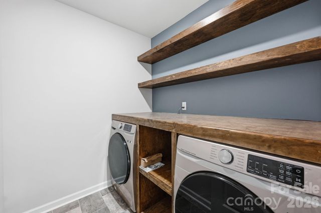 150 Scotsway Court, Troutman, NC 28166