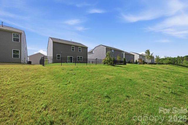 150 Scotsway Court, Troutman, NC 28166