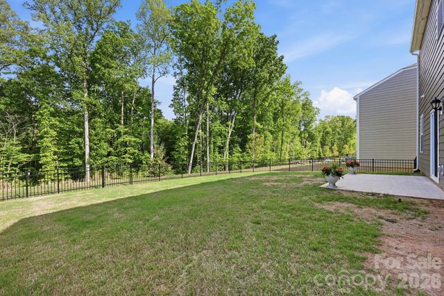 150 Scotsway Court, Troutman, NC 28166
