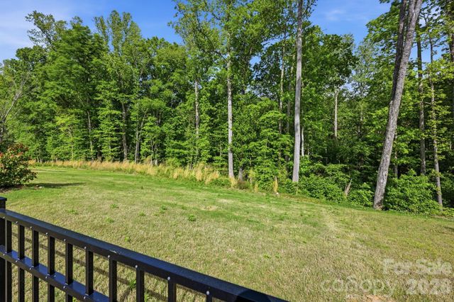 150 Scotsway Court, Troutman, NC 28166