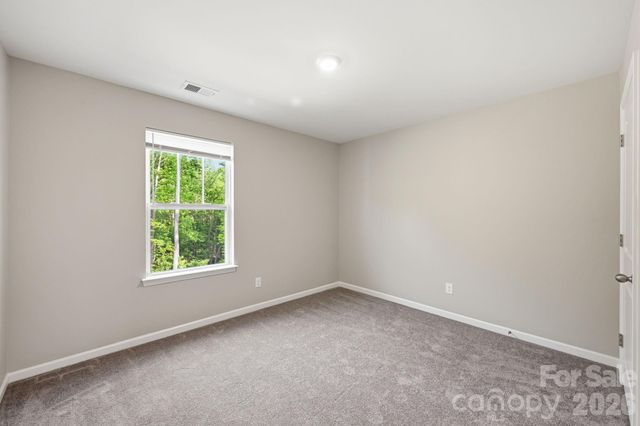 150 Scotsway Court, Troutman, NC 28166