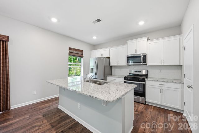 150 Scotsway Court, Troutman, NC 28166