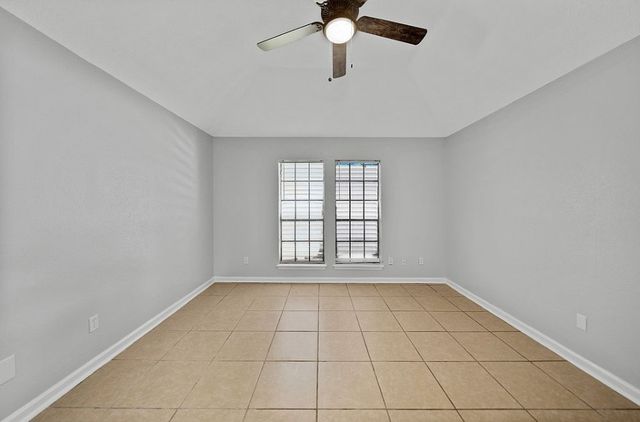 7021 Rivergate Dr, Corpus Christi, TX 78413