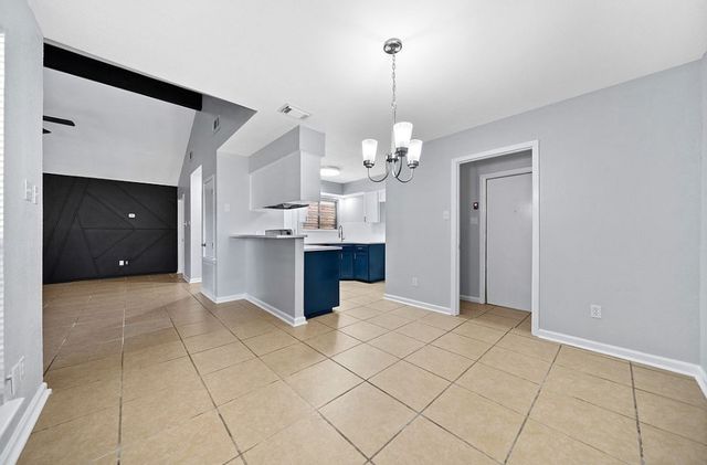 7021 Rivergate Dr, Corpus Christi, TX 78413