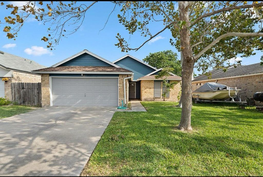 7021 Rivergate Dr, Corpus Christi, TX 78413