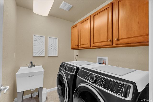 3366 Fantasy Place, Castle Rock, CO 80109