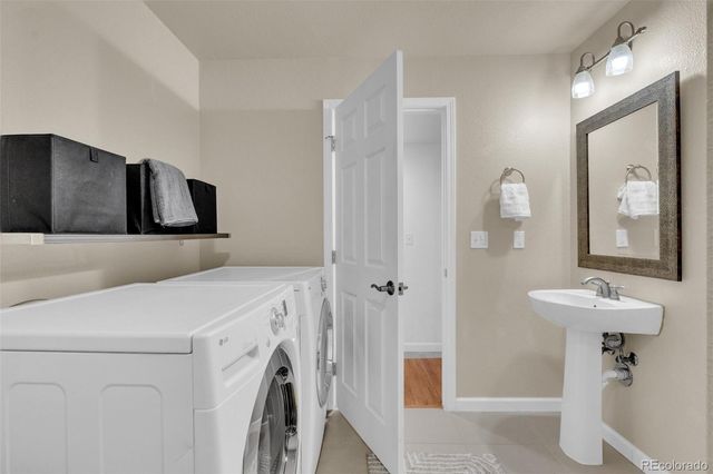 3366 Fantasy Place, Castle Rock, CO 80109