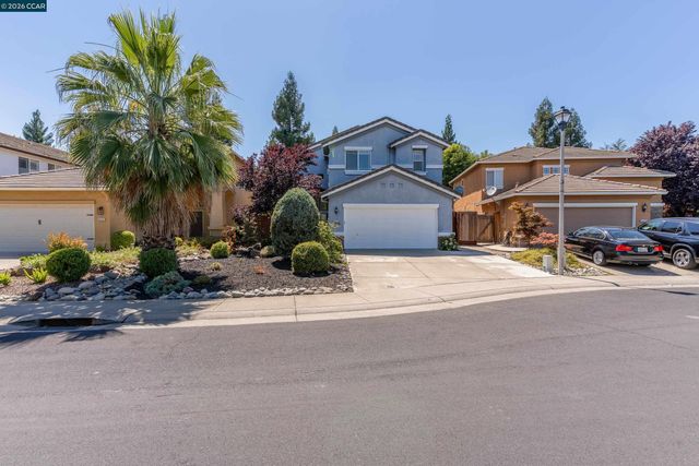 5230 Bay St, Rocklin, CA 95765