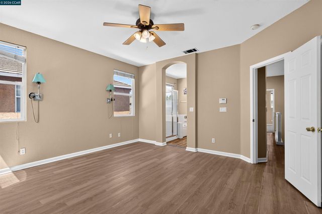 5230 Bay St, Rocklin, CA 95765