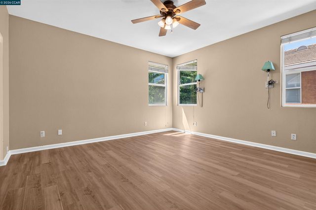 5230 Bay St, Rocklin, CA 95765