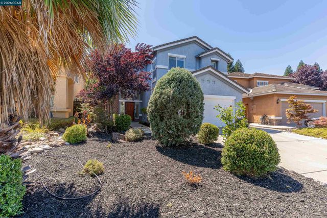 5230 Bay St, Rocklin, CA 95765