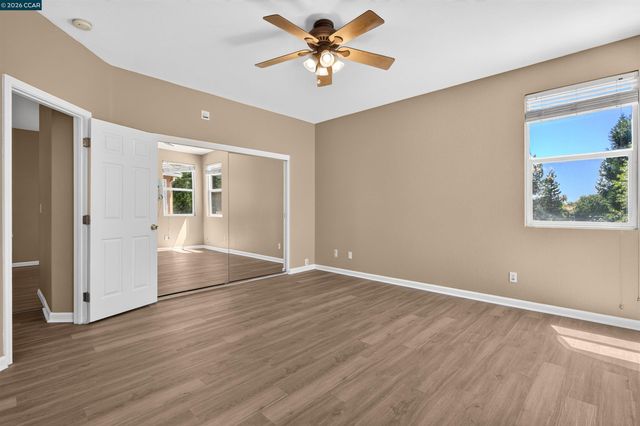 5230 Bay St, Rocklin, CA 95765