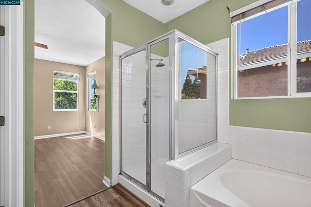 5230 Bay St, Rocklin, CA 95765