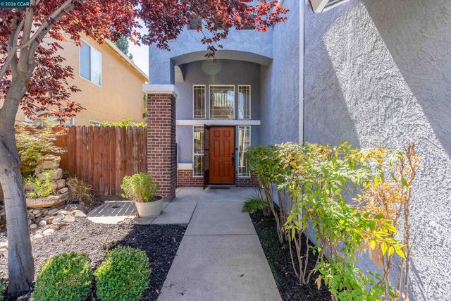 5230 Bay St, Rocklin, CA 95765