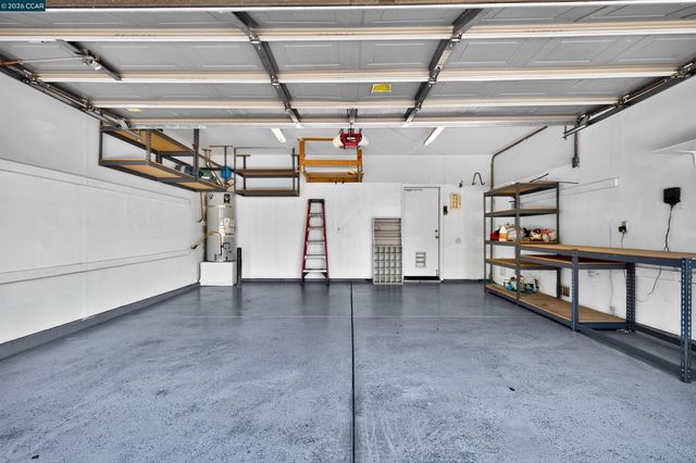 5230 Bay St, Rocklin, CA 95765