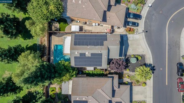 5230 Bay St, Rocklin, CA 95765