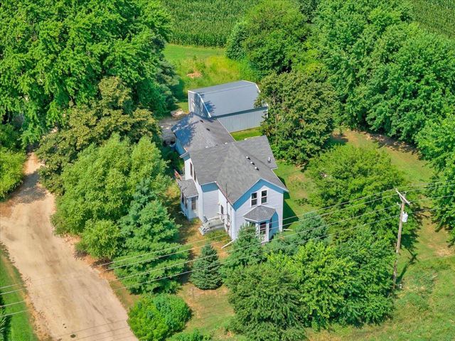 N2547 Highway 22, Poynette, WI 53955