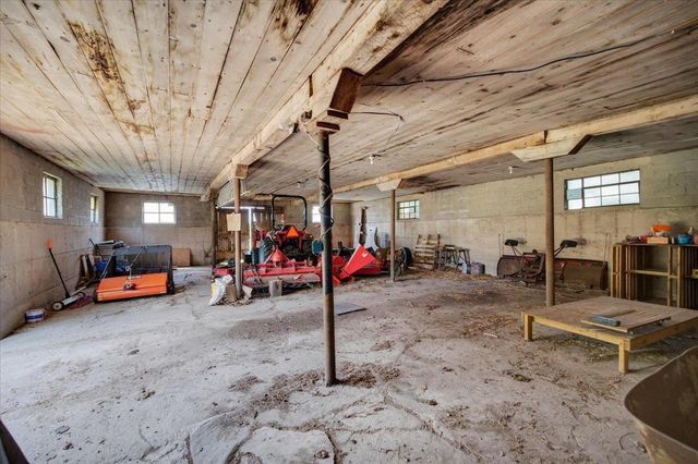 N2547 Highway 22, Poynette, WI 53955
