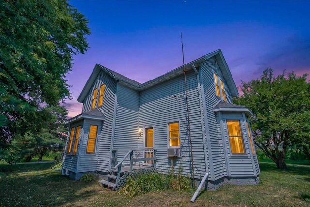 N2547 Highway 22, Poynette, WI 53955