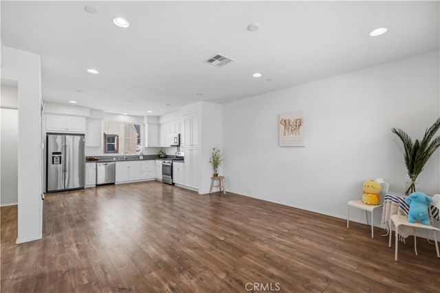 6359 Lyra, Eastvale, CA 91752