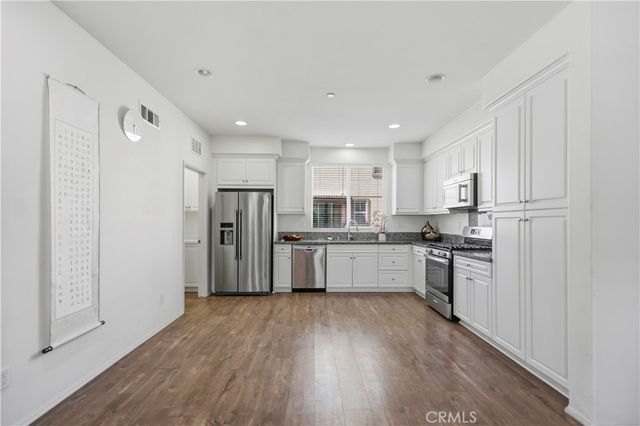 6359 Lyra, Eastvale, CA 91752