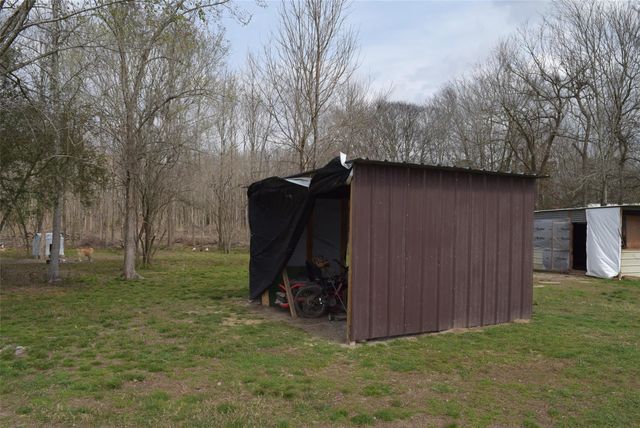 165 Hay Meadow Lane, Shepherd, TX 77371