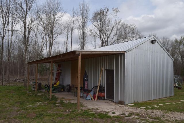 165 Hay Meadow Lane, Shepherd, TX 77371