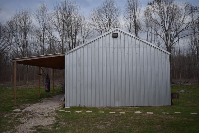 165 Hay Meadow Lane, Shepherd, TX 77371