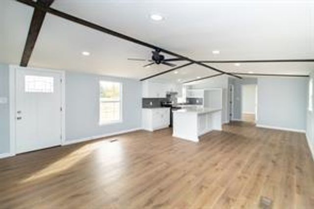 165 Hay Meadow Lane, Shepherd, TX 77371