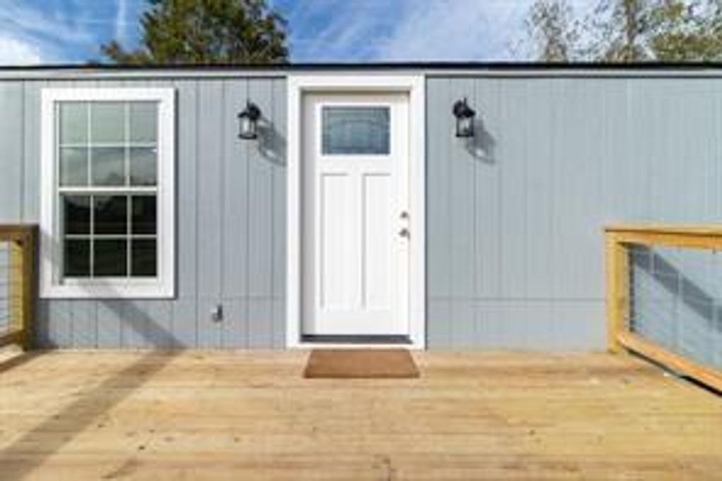 165 Hay Meadow Lane, Shepherd, TX 77371