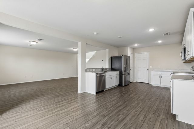 832 Ozark Path, Princeton, TX 75407
