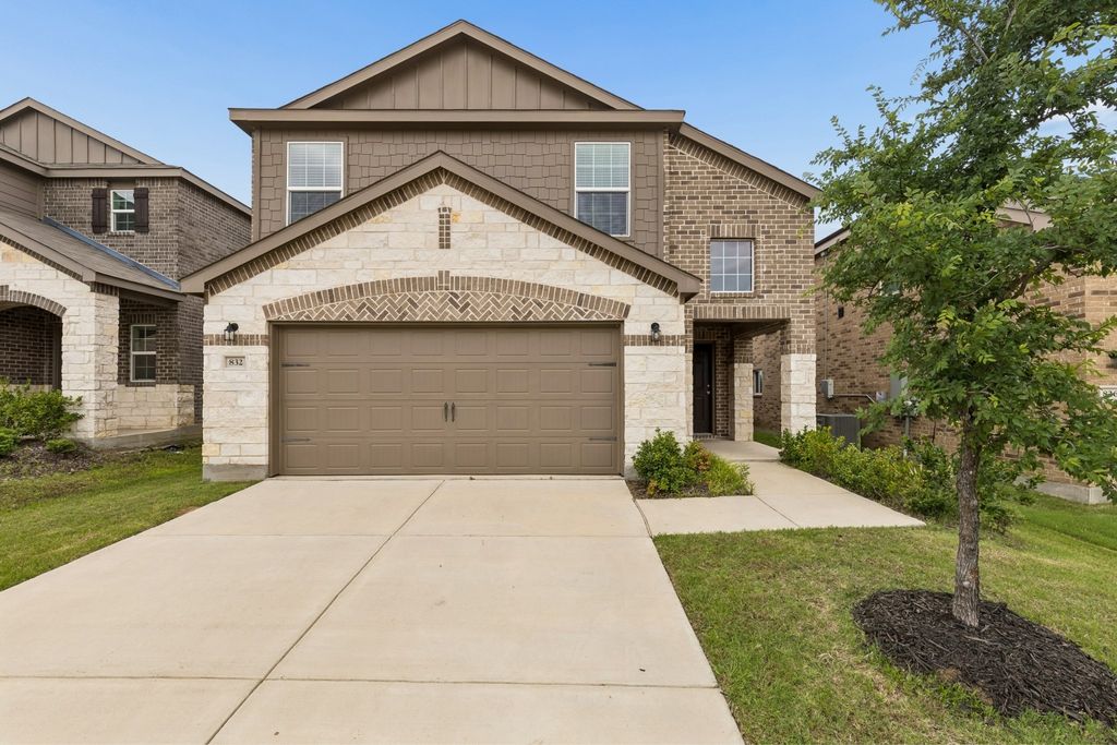 832 Ozark Path, Princeton, TX 75407