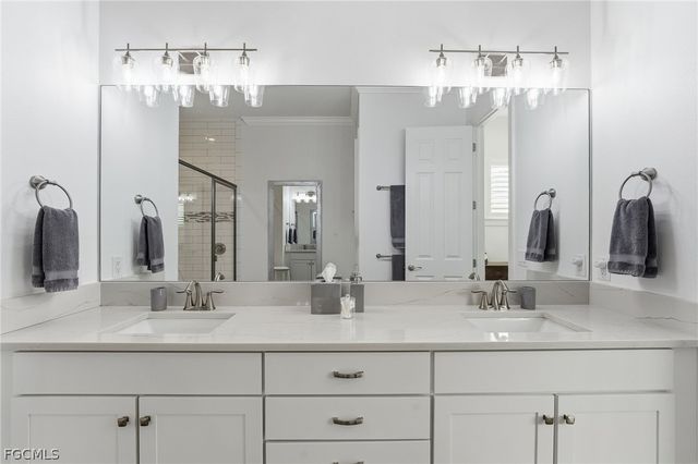 1179 S Town And River DR, Fort Myers, FL 33919