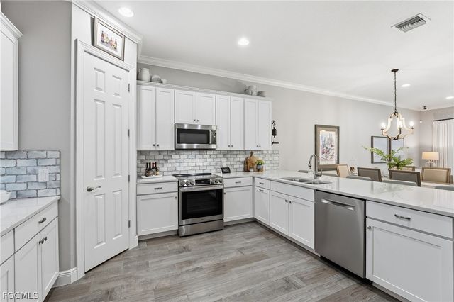 1179 S Town And River DR, Fort Myers, FL 33919