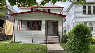 3625 N 19th STREET, Milwaukee, WI 53206