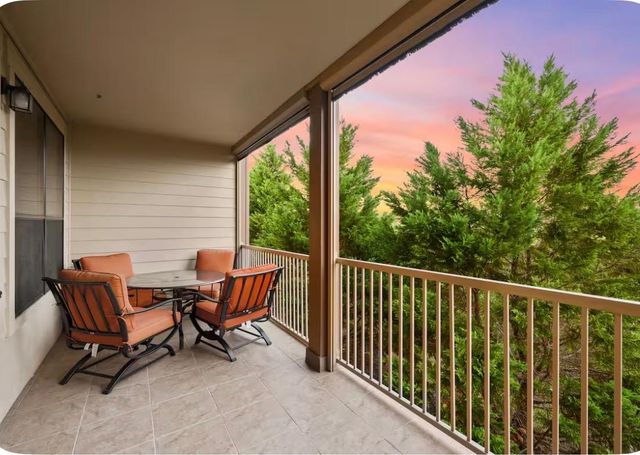 17800 Edgewood WAY 202, Jonestown, TX 78645
