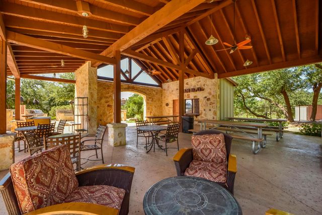 17800 Edgewood WAY 202, Jonestown, TX 78645