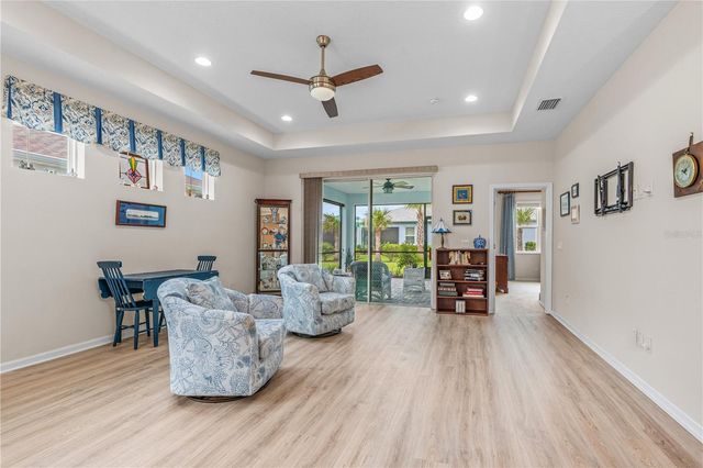 466 MARGARITAVILLE AVENUE, Daytona Beach, FL 32124