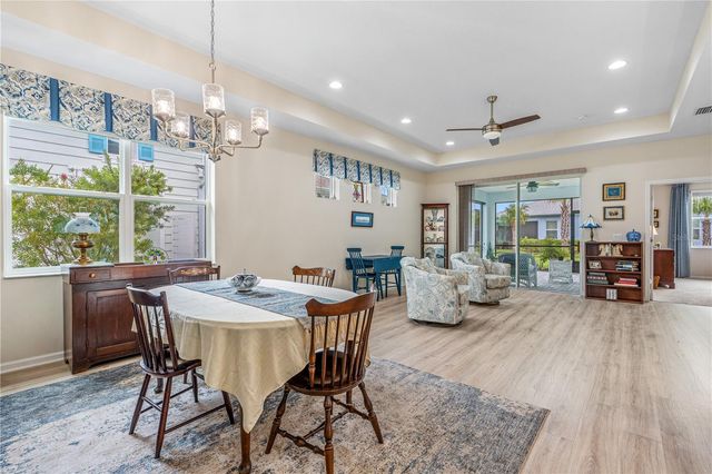 466 MARGARITAVILLE AVENUE, Daytona Beach, FL 32124
