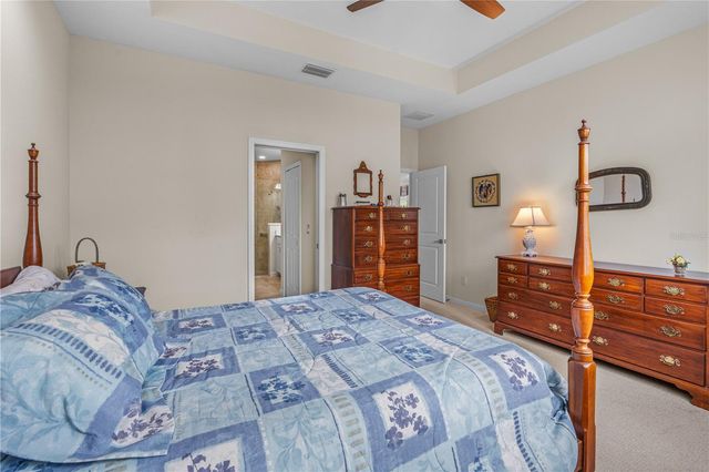 466 MARGARITAVILLE AVENUE, Daytona Beach, FL 32124