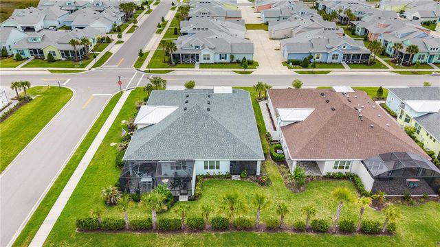 466 MARGARITAVILLE AVENUE, Daytona Beach, FL 32124