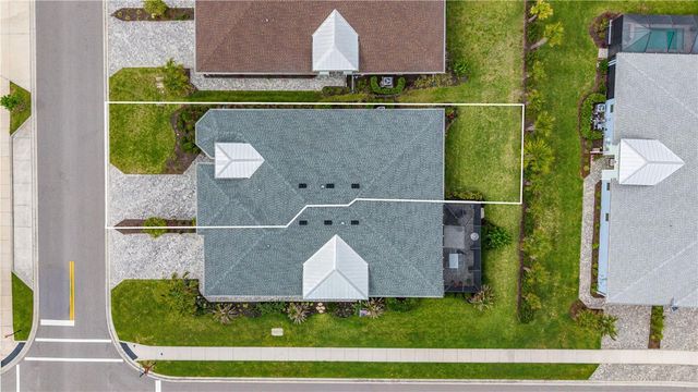466 MARGARITAVILLE AVENUE, Daytona Beach, FL 32124