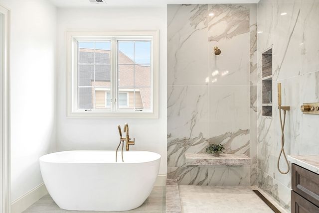 67 Van Roosen, Newton, MA 02459