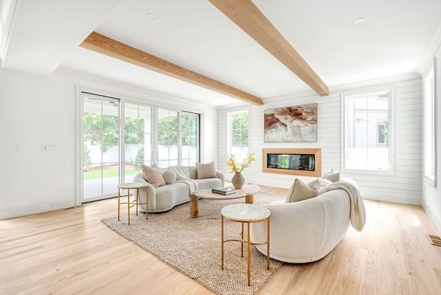 67 Van Roosen, Newton, MA 02459