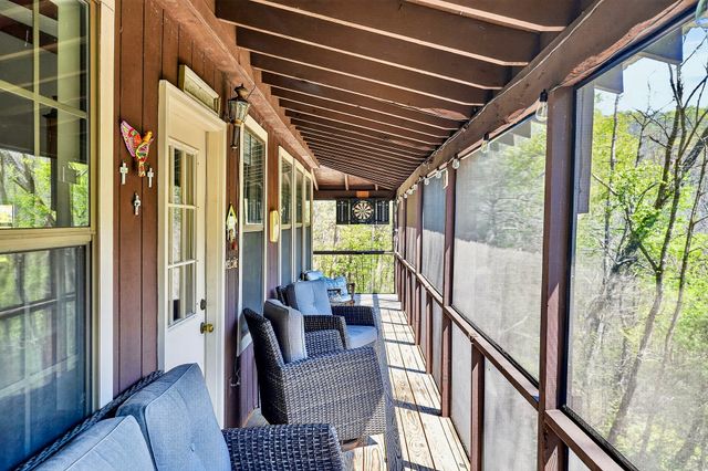 510 Wilson Dr, Smithville, TN 37166