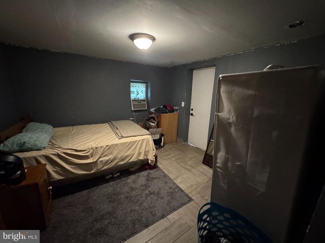 131 MODENA RD, Coatesville, PA 19320