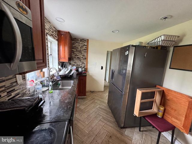 131 MODENA RD, Coatesville, PA 19320